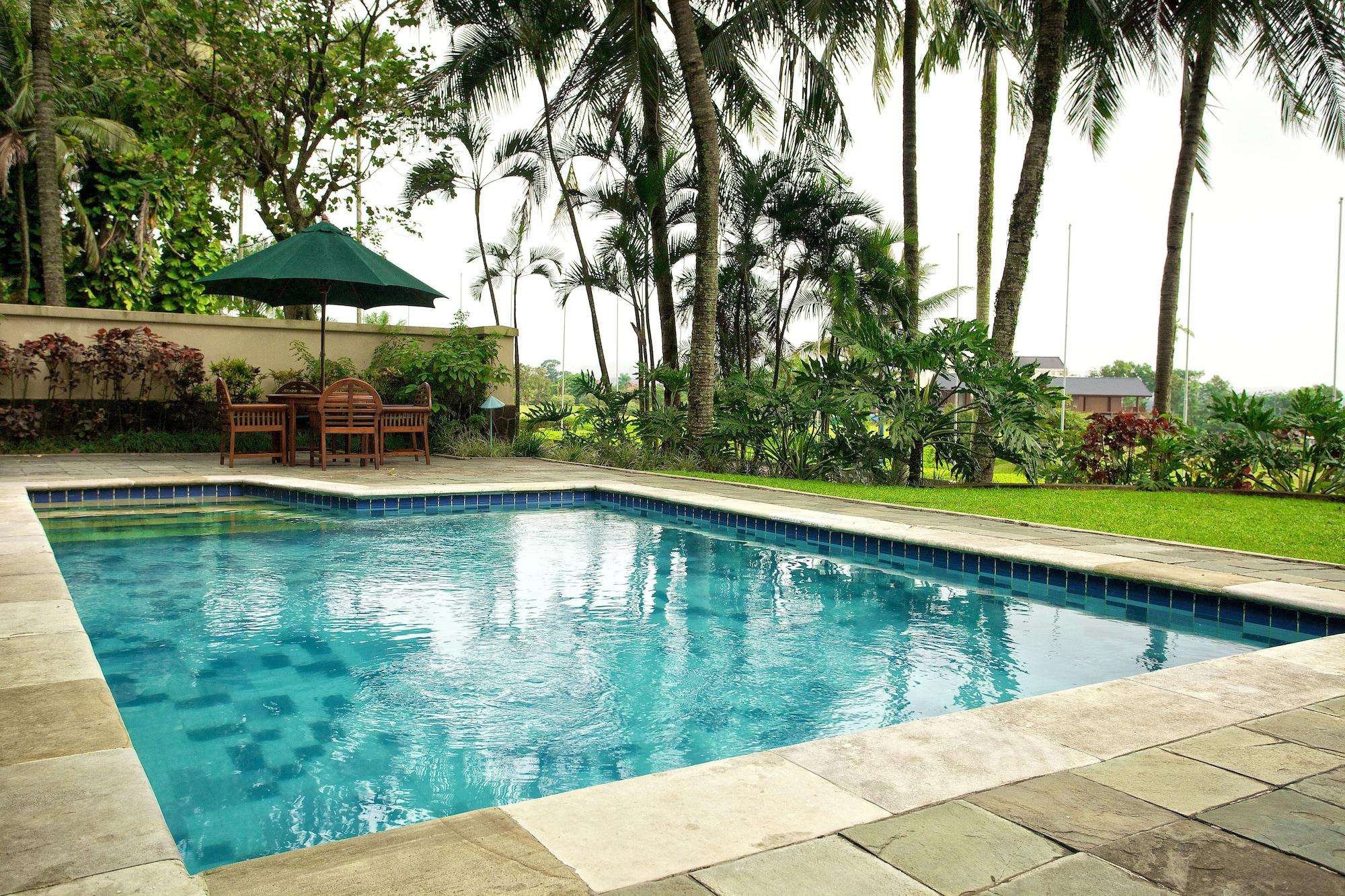 R Hotel Rancamaya Bogor Exteriér fotografie