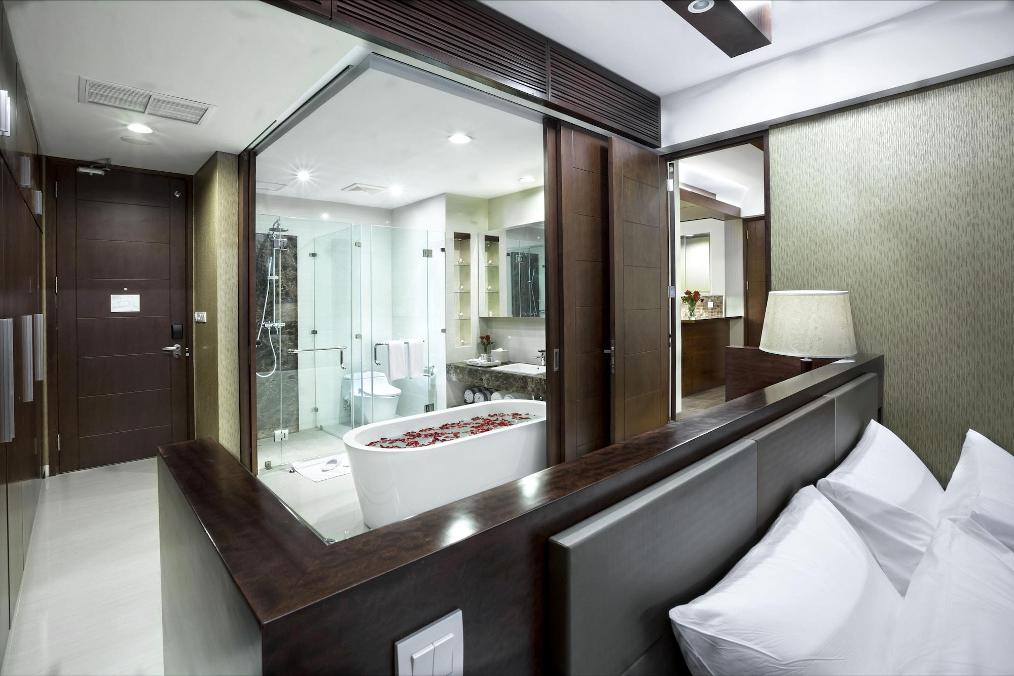 R Hotel Rancamaya Bogor Exteriér fotografie