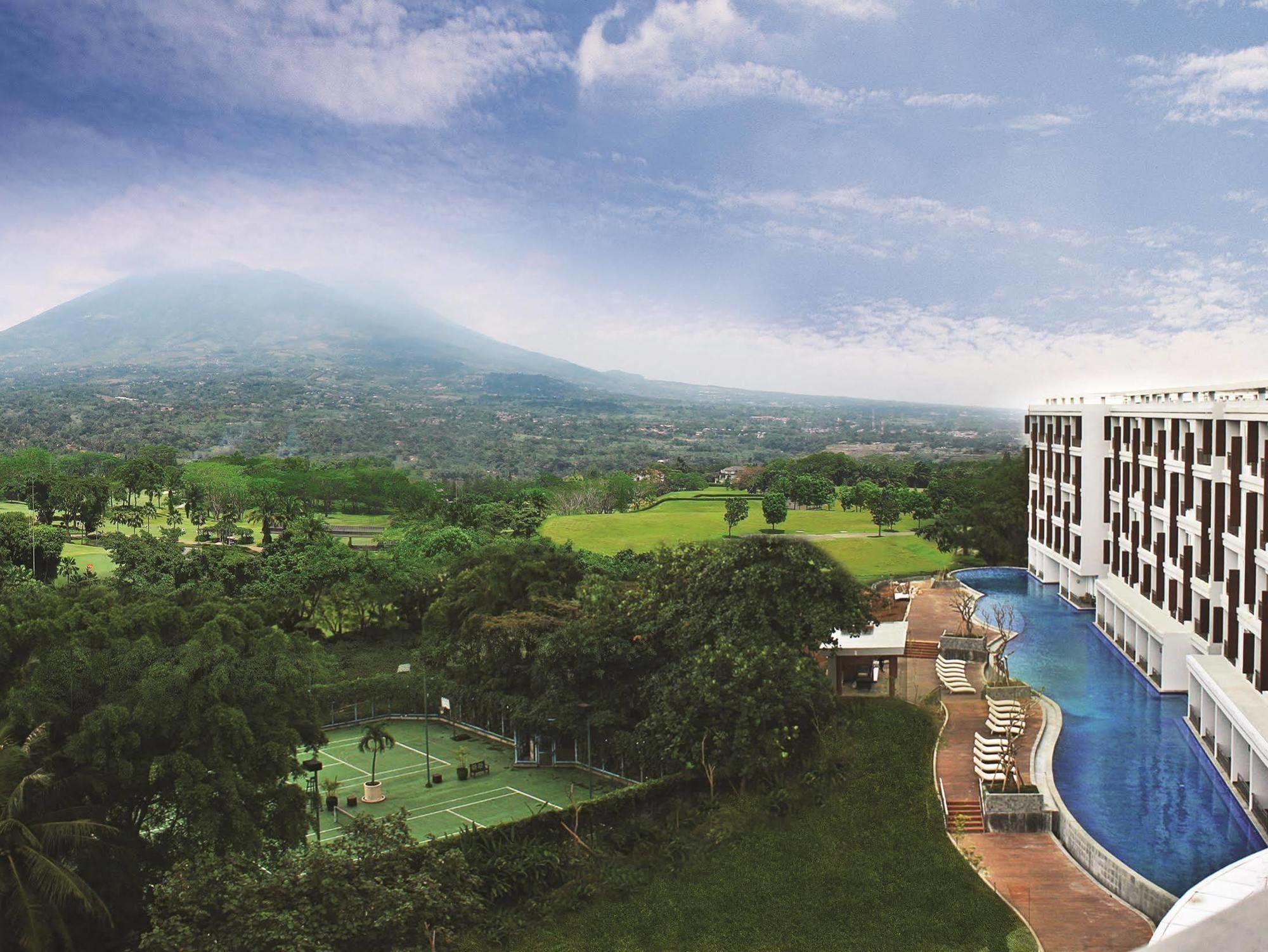 R Hotel Rancamaya Bogor Exteriér fotografie