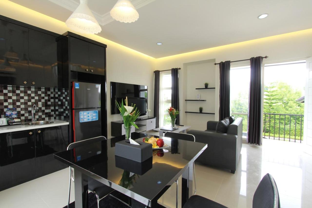R Hotel Rancamaya Bogor Exteriér fotografie